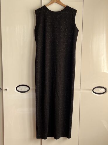Платья: Вечернее платье, Коктейльное, Длинная модель, Твид, Без рукавов, L (EU 40)