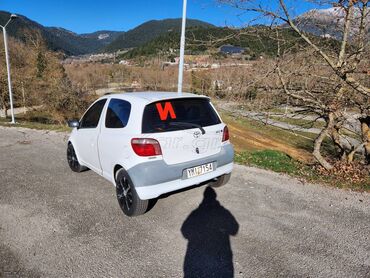 Toyota: Toyota Yaris: 1 l. | 1999 έ. Χάτσμπακ — 5