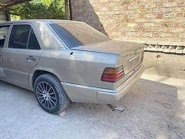 w210 430: Продаю седан Mercedes-Benz W124 2.2плита мотор 93 гг.). Автомобиль — 5