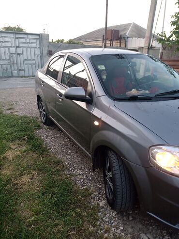 Chevrolet: Chevrolet Aveo: 1.4 l | 2010 il 37200 km Hetçbek
