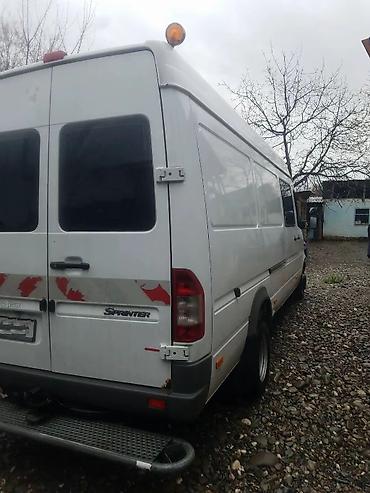 Легкий грузовой транспорт: Легкий грузовик, Mercedes-Benz — 7