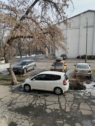 пользовались: 1 комната, 18 м², Общежитие и гостиничного типа, 1 этаж, Старый ремонт
