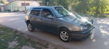 Volkswagen: Volkswagen Golf: 1993 г., 1.6 л, Механика, Бензин, Седан