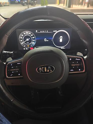 клима: Kia Carnival: 2021 г., 2.2 л, Дизель, Минивэн — 8