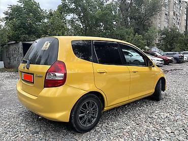 honda git: Honda Fit: 2005 г., 1.3 л, Механика, Бензин, Хэтчбэк — 3