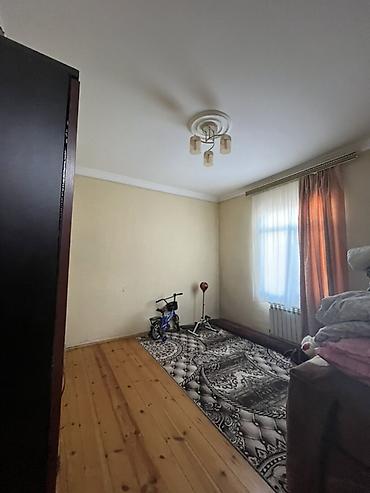 gence pr kiraye evler: BUZOVNADA 6 SOTUN İÇİNDƏ 110 kv ev satılır. Su İŞIQ QAZ VAR. 4 otaqlı — 2
