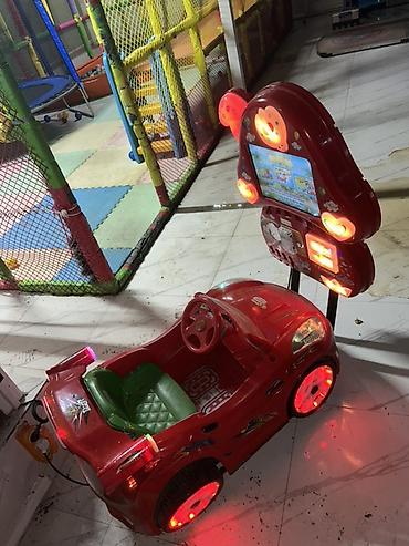masın oyunları: Uşaq əyləncə aparatlı elektrikli atraksion maşın - Model: stasionar — 1
