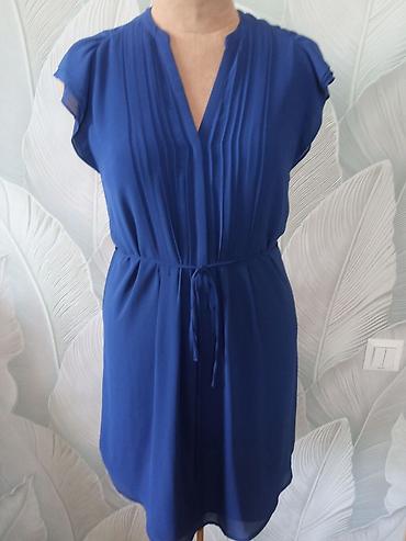 Вечерние платья: Продаю вечерние платья 46-48(L) размера. По 400 каждое. В отличном — 2