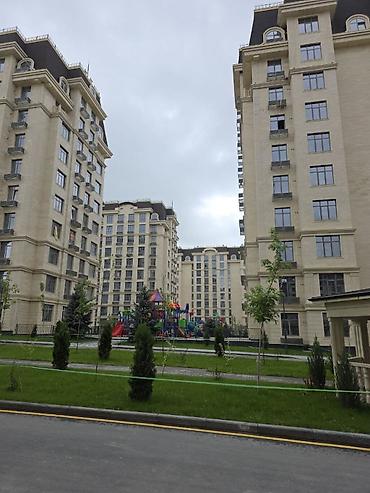 переоформление: 3 комнаты, 137 м², Асанбай мкр Элитка, 2 этаж, ПСО (под самоотделку) — 1