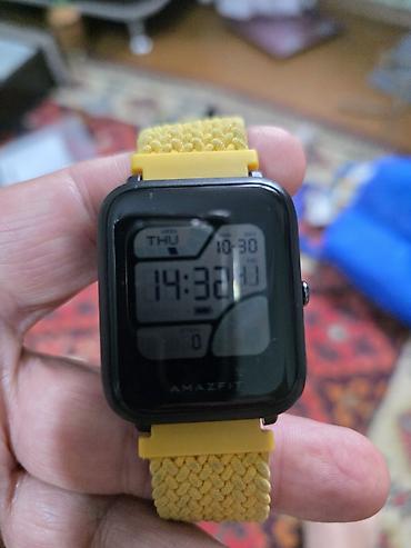 Amazfit: Amazfit Bip (модель A1608) — умные часы с квадратным дисплеем и жёлтым — 12