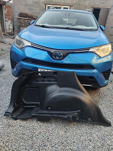 awd: Подкрылок Задний левый Toyota, 2017 г., Б/у, Оригинал — 1