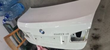 хонда 2015: БМВ f10 Крышка багажника
Есть маленькая вмятина