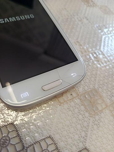 s iii mini: Samsung I9300 Galaxy S3, rəng - Ağ, Qırıq — 2