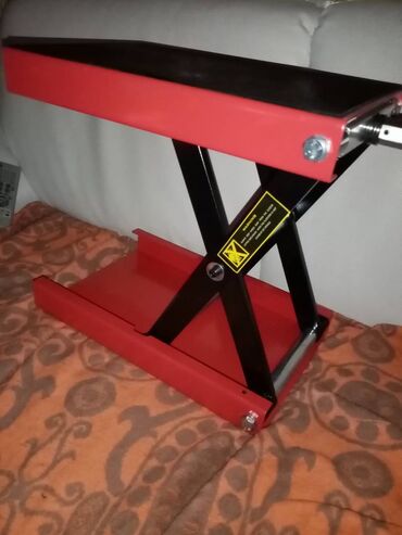 Ostali motocikli i skuteri: Dizalica za motocikle 500 kg novo akcija cene nisu fiksne, odredite — 14