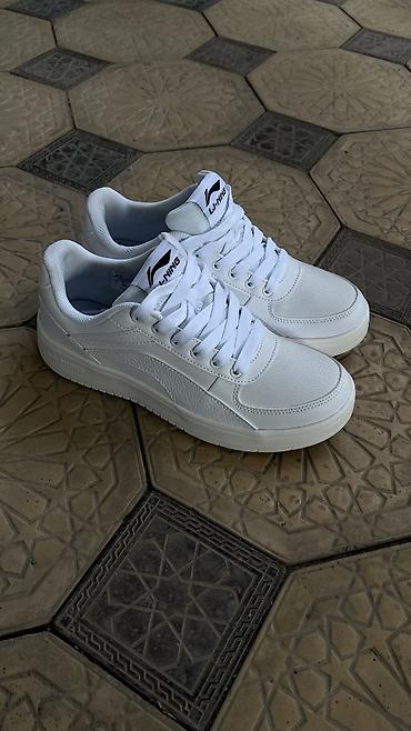 муж красовка: Кроссовки Li-Ning Новый! Размер по ярлыку: - US 7 - EU 39 2/3 - CN — 1