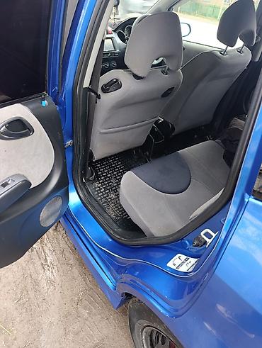 Honda: Honda Fit: 2004 г., 1.3 л, Вариатор, Хэтчбэк — 13