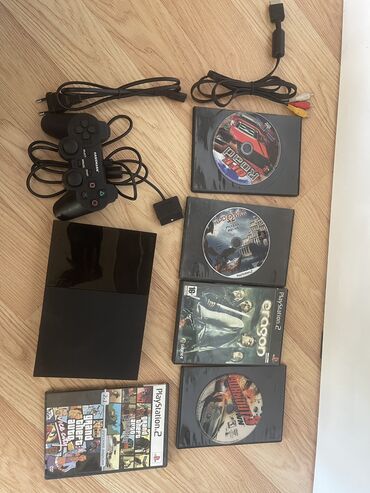 PS2 & PS1 (Sony PlayStation 2 & 1): Salam ps2 satıram üzerinde 5 eded oyun diski var ama heçkes zeng edib