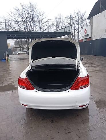 BYD: BYD E5: 2019 г., Электромобиль, Седан — 10