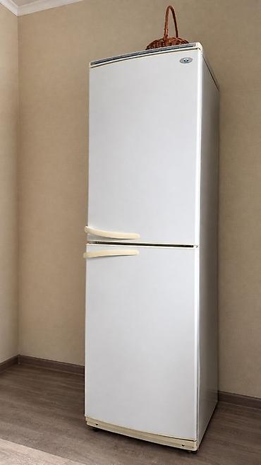 морозилку: Холодильник двухкамерный, классический белый цвет. Двух компрессорный — 1