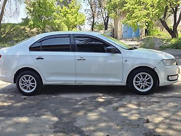 режим 17: Skoda Rapid: 2017 г., 1.6 л, Механика, Бензин, Седан — 4