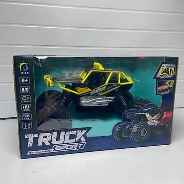 Игрушки: Радиоуправляемый внедорожник Truck Sport Этот мощный внедорожник — 5