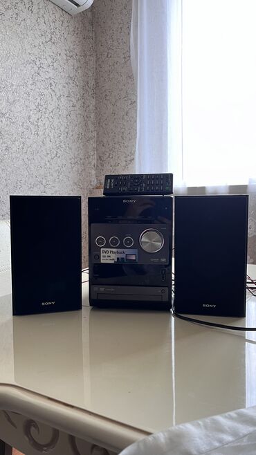Аудиотехника: Sony SS-CDX400 əla vəziyyətdə maksimum 3-4 dəfə işlənib 200azn alınıb