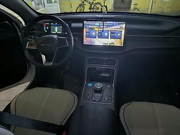 prado satisi: BYD Qin Plus: 1.5 l | 2025 il 19000 km Sedan — 6