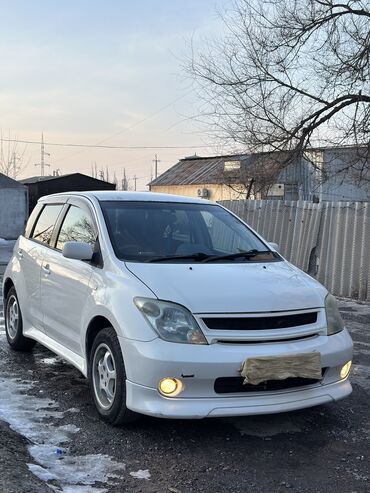 тайота саларис: Toyota ist: 2003 г., 1.5 л, Автомат, Бензин, Седан