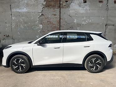 m8 pro: Changan Qiyuan Q05: 2026 г. — 2