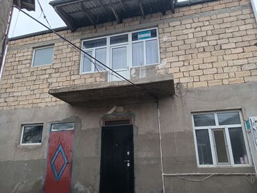 boş ev: Поселок Бинагади 4 комнаты, 90 м², Свежий ремонт