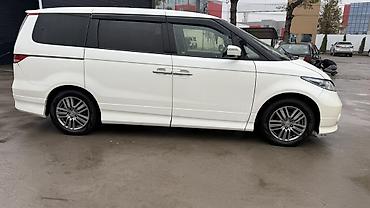 Honda: Honda Elysion: 2006 г., 3 л, Автомат, Бензин, Минивэн — 9