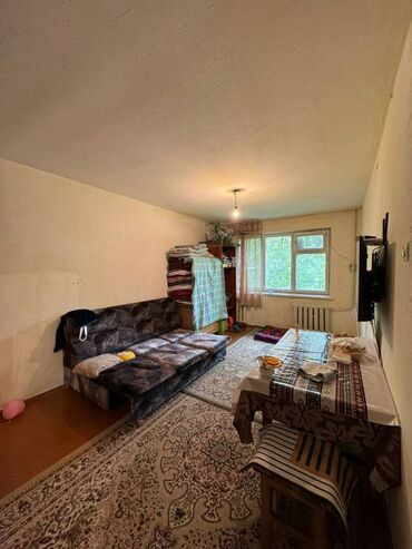 1 комнатный квартира керек: 1 комната, 32 м², 104 серия, 1 этаж, Старый ремонт