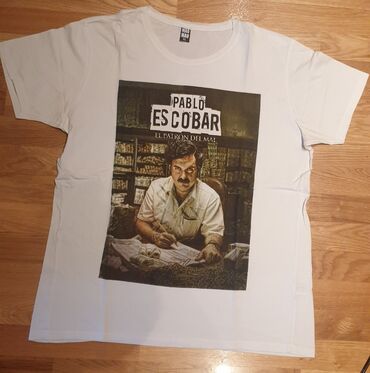 sorbino majice: Pablo escobar - eskobar bela muška majica. Piše xl velicina. Pazuh