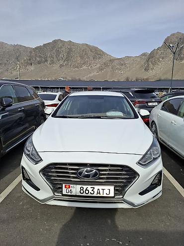 Hyundai: Hyundai Sonata: 2018 г., 2 л, Автомат, Газ, Седан — 2