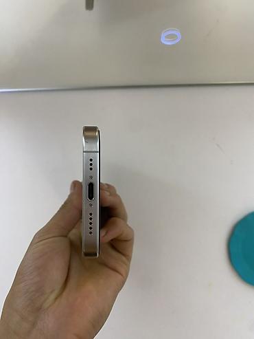 macbook м1: IPhone 15 Pro, Б/у, 256 ГБ, White Titanium, Коробка, 80 % — 8