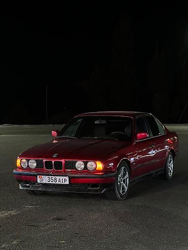 ка 5 2018: BMW 525: 1990 г., 2.5 л, Механика, Бензин, Седан — 3