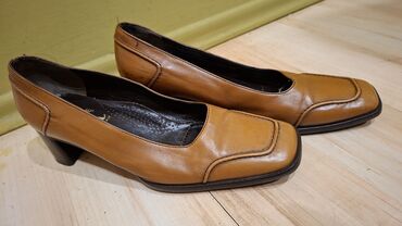 Salonke: Salonke, 36 — 9