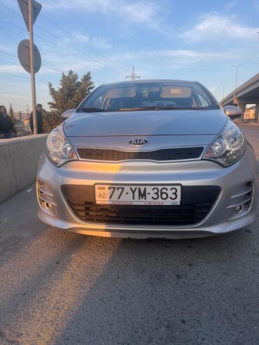 kia cedd: Kia Pride: 1.4 l | 2015 il Hetçbek