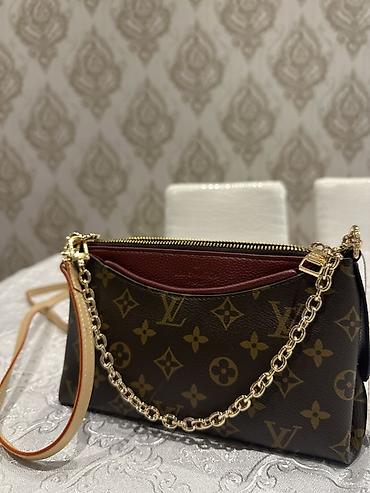 Çiyin çantası, Louis Vuitton, Yeni lalafo.az -da Çiyin çantası, Louis Vuitton, Yeni