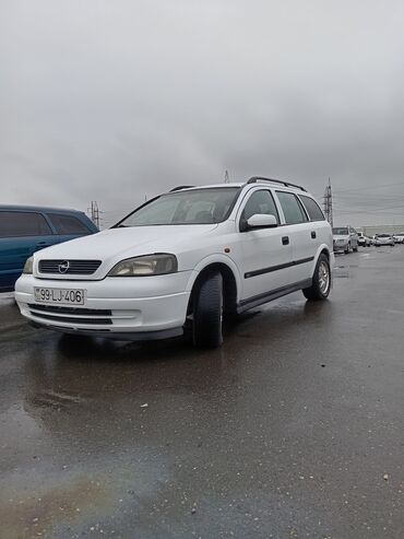 toyota plus c: Opel Astra: 1.4 l | 1998 il 247351 km Universal