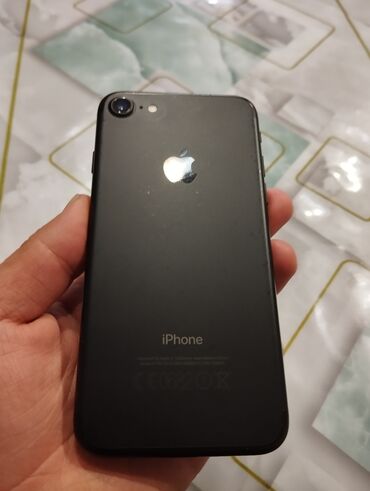iphone 7 2 sim karty: IPhone 7, Б/у, 32 ГБ, Черный, 100 %