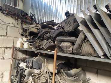 Другие автозапчасти: Запчасти на спринтер б/у привозной — 8