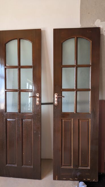 Межкомнатные двери: Дверь с окнами, Стекло, Карусельная, Б/у, 205 *80, Самовывоз