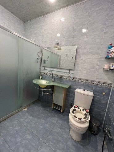 Uzunmüddətli kirayə mənzillər: Sumqayıt şəhəri,Sülh küçəsi,Təhsil şöbəsi ilə übəüz,yeni tikili binada — 10