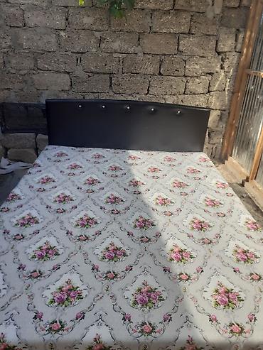 Taxt
Taza hazırı var
1 adad
Çatdırılma var lalafo.az -da Taxt
Taza hazırı var
1 adad
Çatdırılma var