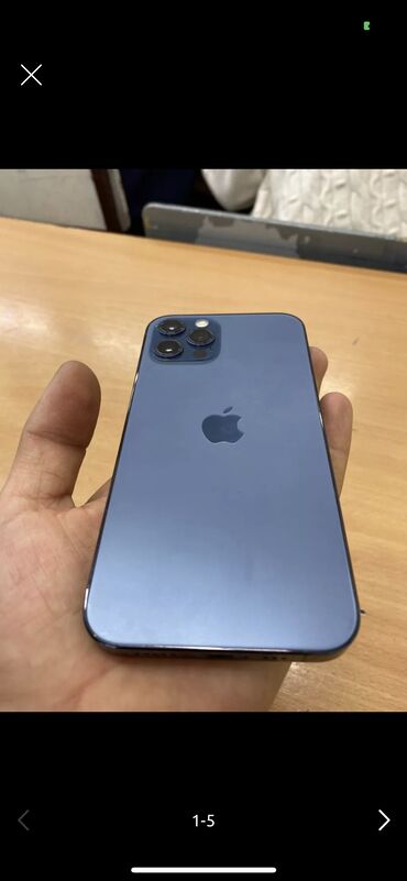 Apple iPhone: IPhone 12 Pro, Скидка 10%, Б/у, 128 ГБ, Blue Titanium, Наушники, Зарядное устройство, 79 %