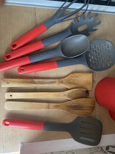 скрутка для ножей: Набор для кухни + деревянные лопатки. Б/У. Пластик, Турция. 300