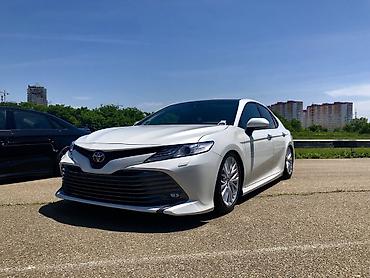 рассрочка выкуп: Toyota Camry: 2020 г., 2.5 л, Автомат, Гибрид — 1