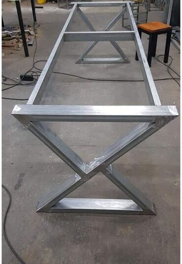 Masalar: Qonaq masası, Açılmayan, Taxta, Dördbucaq masa — 9