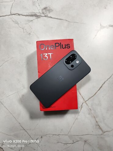 телефоы: OnePlus 13T, Колдонулган, 256 ГБ, түсү - Кара, 2 SIM